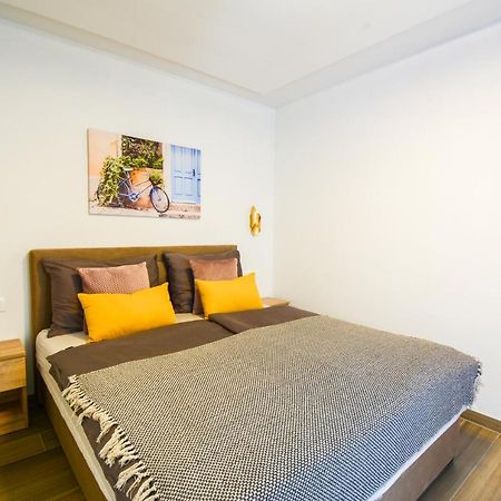Apartment Grey&Yellow Ζαντάρ Εξωτερικό φωτογραφία